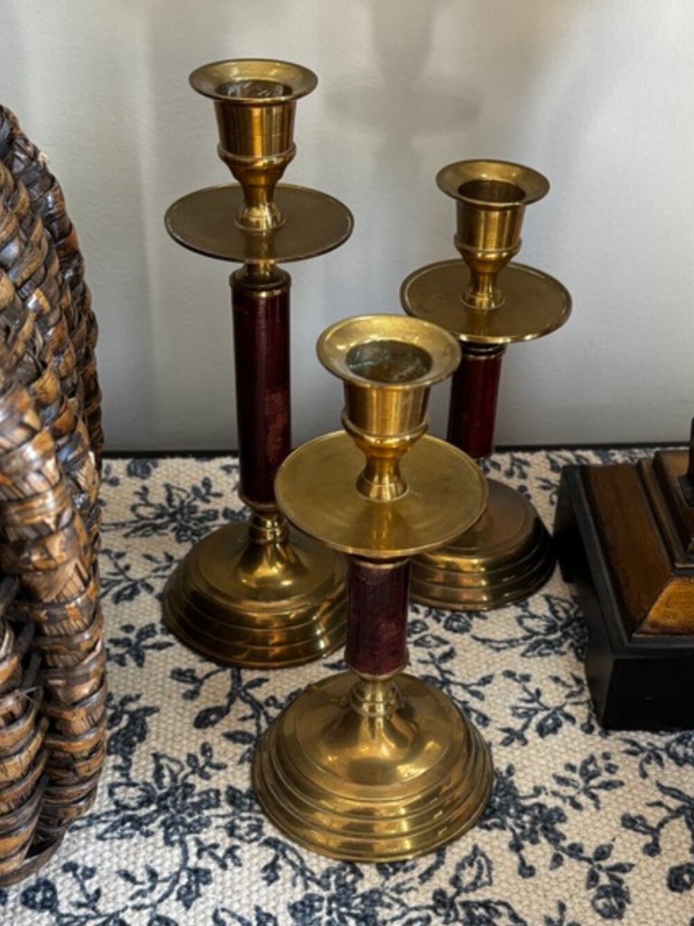 Brass & Dark Wood Candlestick Holders Set of 3 Graduated Traditional Taper Decor